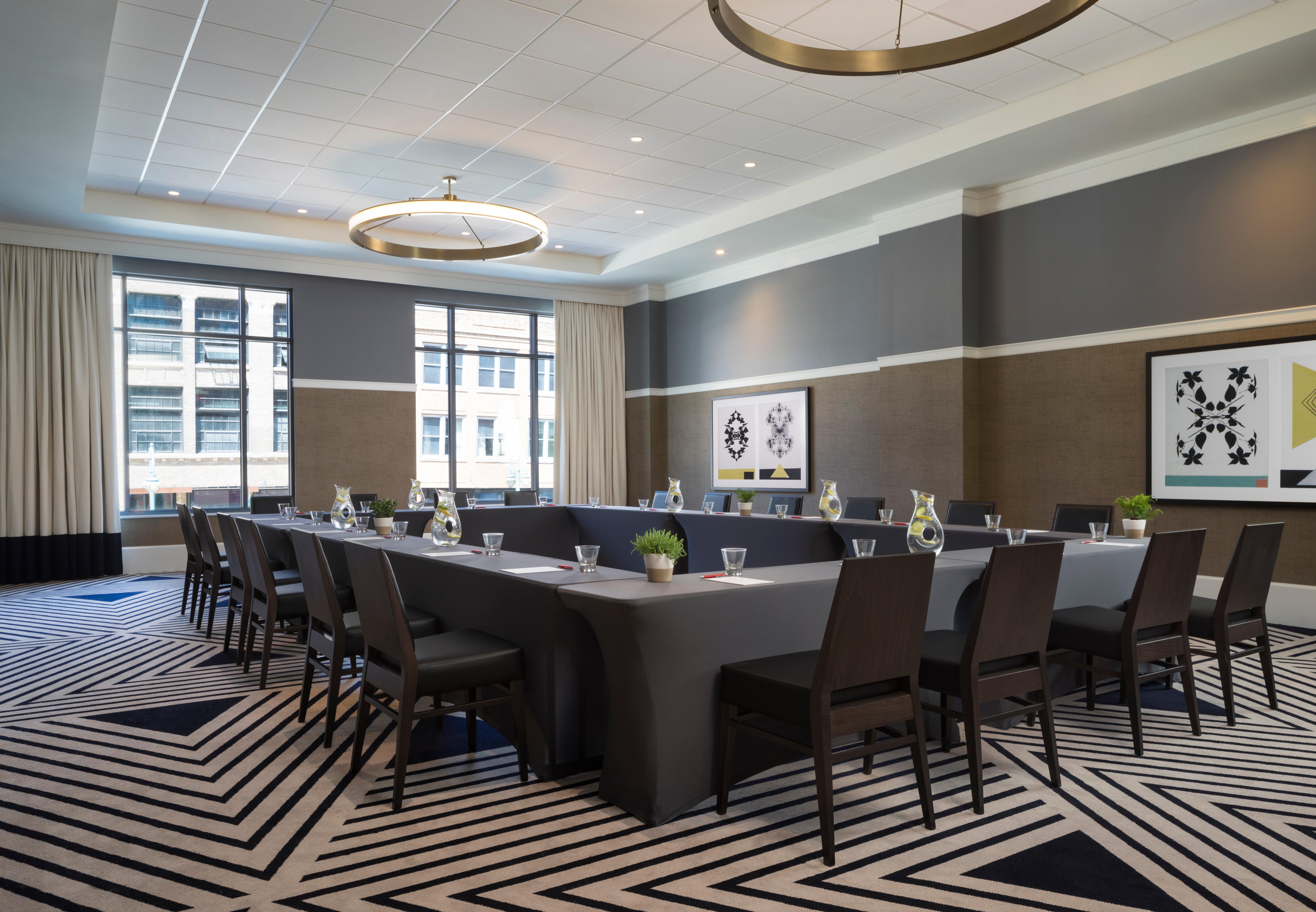 Kimpton Journeyman Hotel By Ihg Hotel Milwaukee
