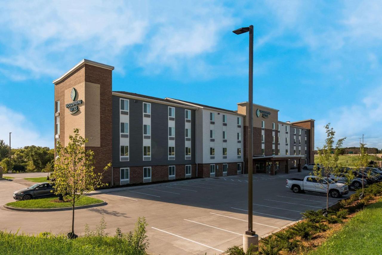 Hotel Woodspring - Menomonee Falls