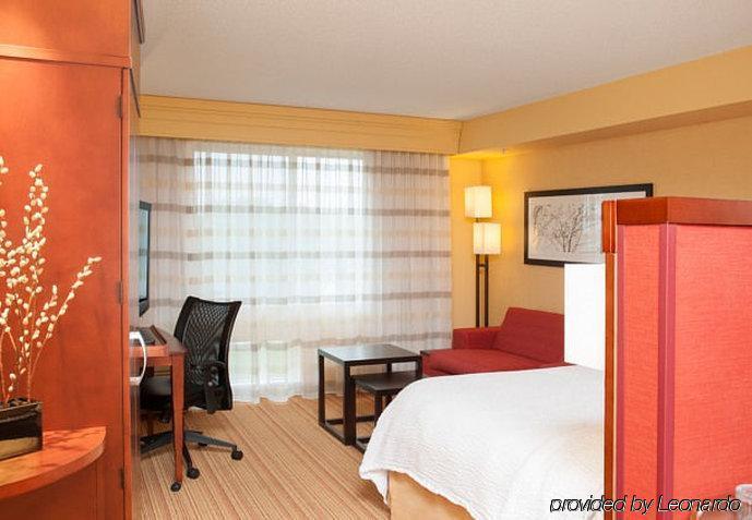 Hotel Courtyard Airport Milwaukee