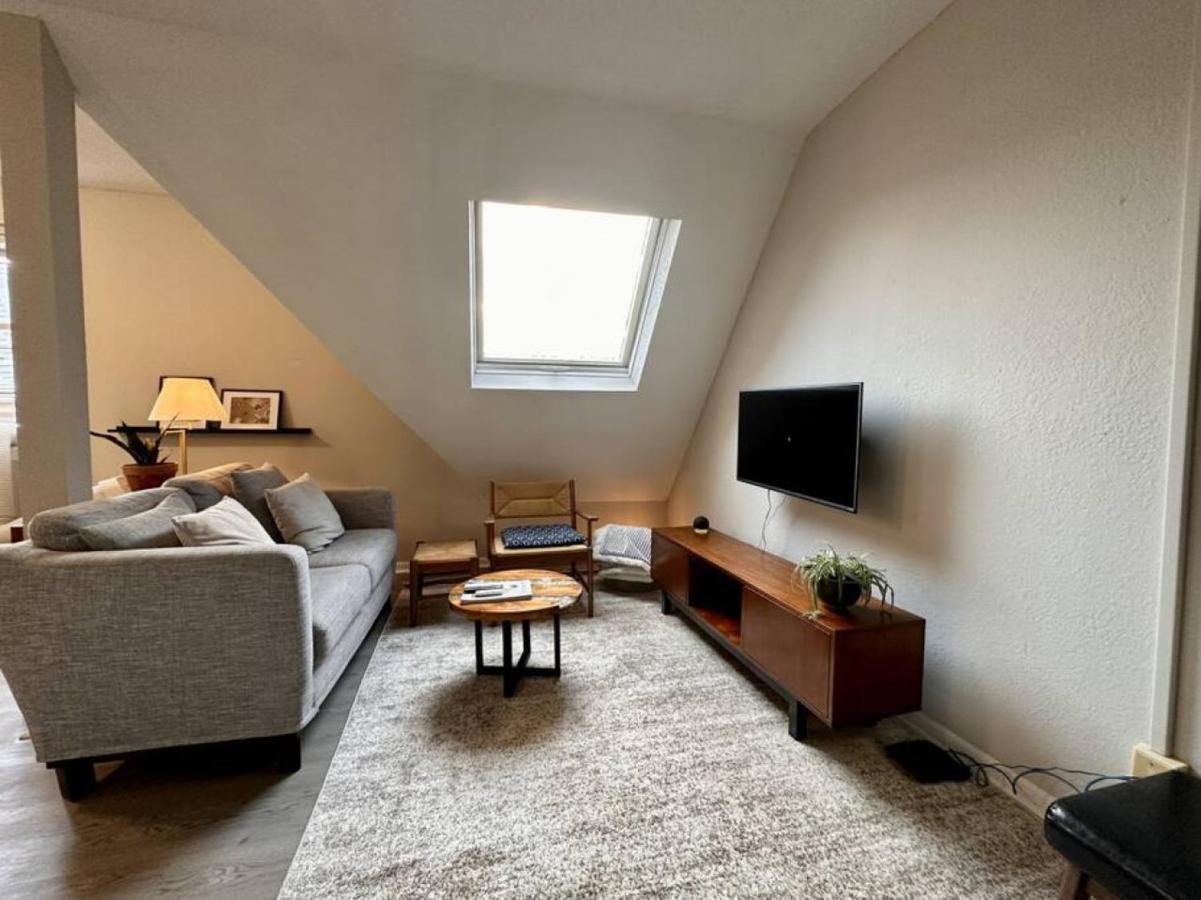 Apartment Flexhome Marquette Economy 1br Mp8 *