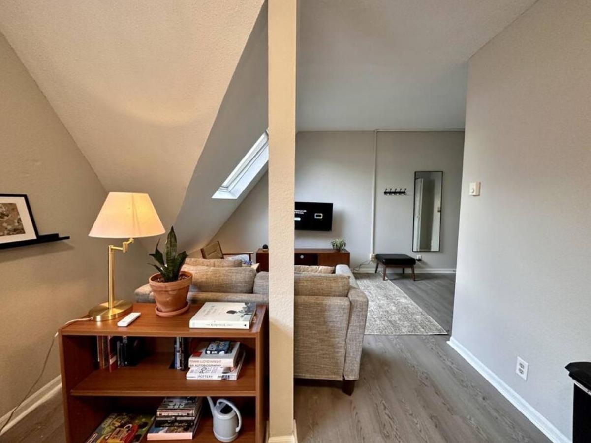 Flexhome Marquette Economy 1br Mp8 Apartment *