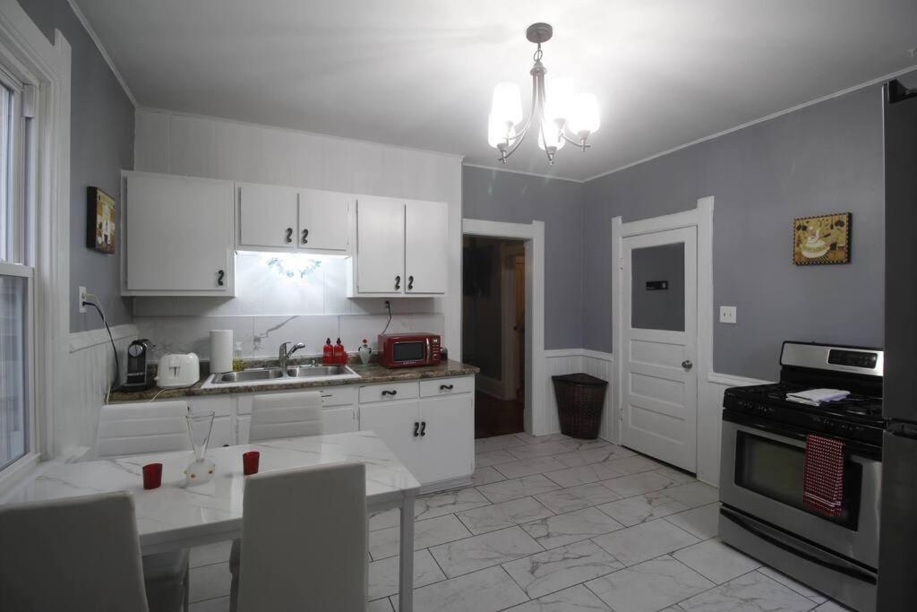 Renovated Brady St. Classic *