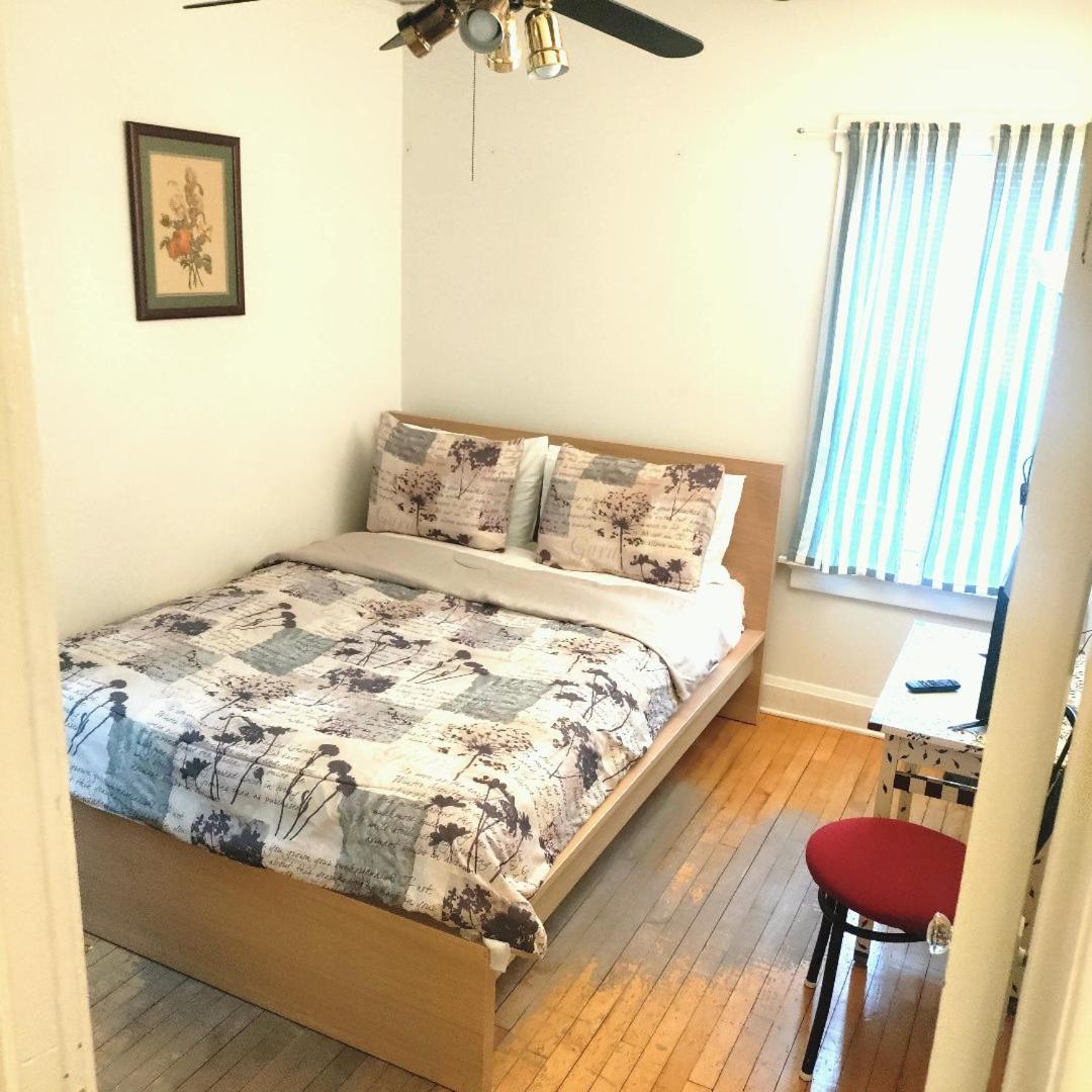 Comfortable 3 Bedroom Craftsman In Milwaukee's Bay View Neighborhood * Milwaukee