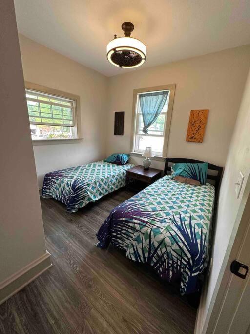 Private W/parking, Location Holiday home