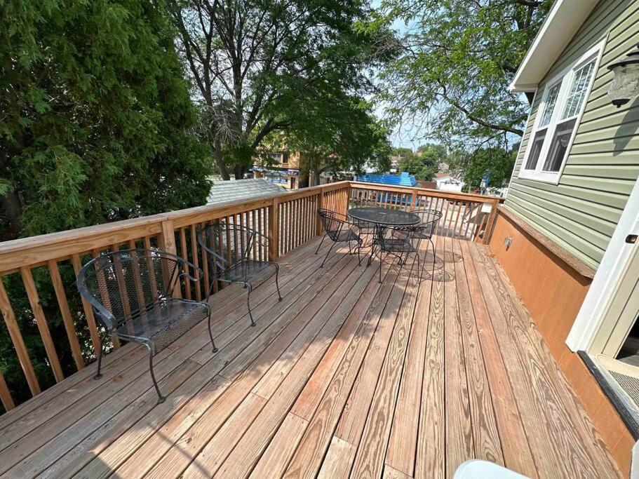 Holiday home Private W/parking, Location *