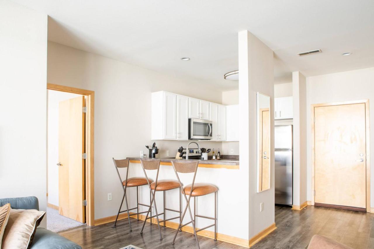 Flexhome Brewers Hill 2br Ts2 - Near Brady St And Riverwalk * Milwaukee