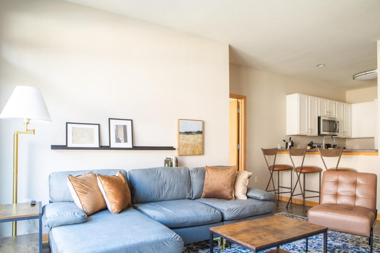Flexhome Brewers Hill 2br Ts2 - Near Brady St And Riverwalk *