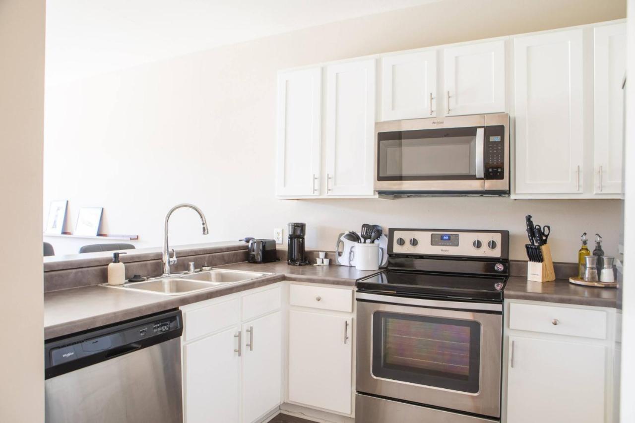 Flexhome Brewers Hill 1br Ts3 - Near Brady St And Riverwalk Milwaukee