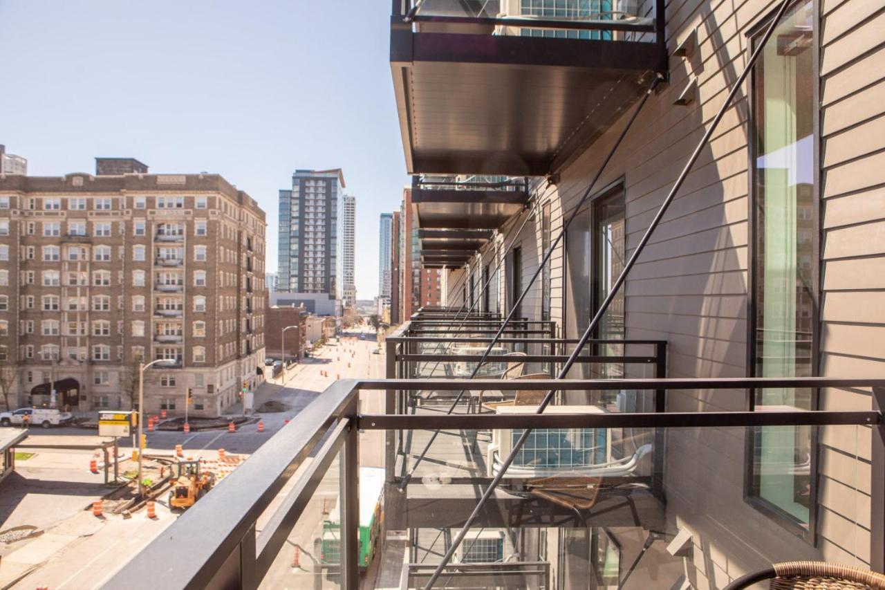 Flexhome East Side 1br No4 - With Balcony, Pool, Gym Apartment