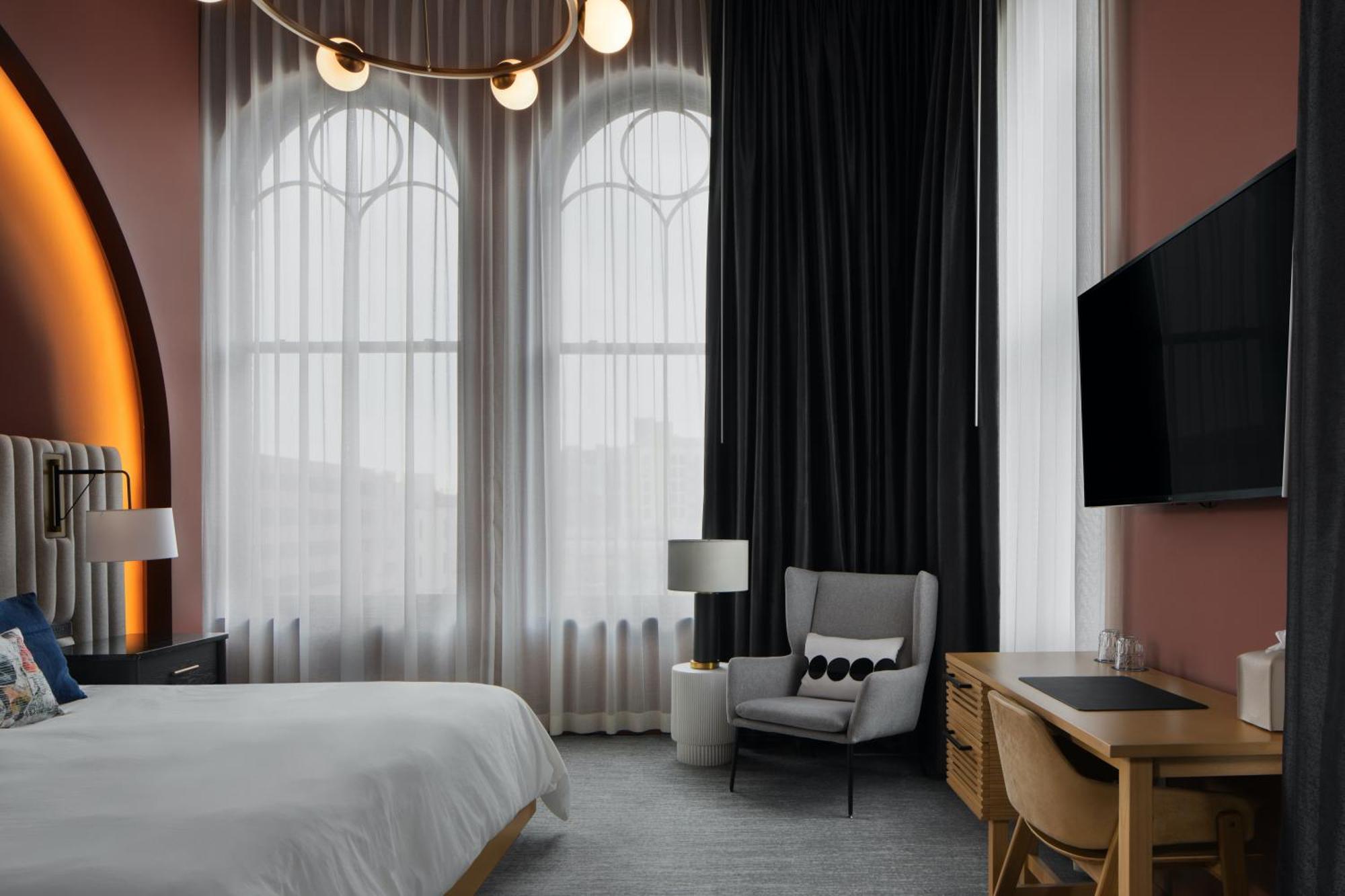 Kinn Downtown Hotel