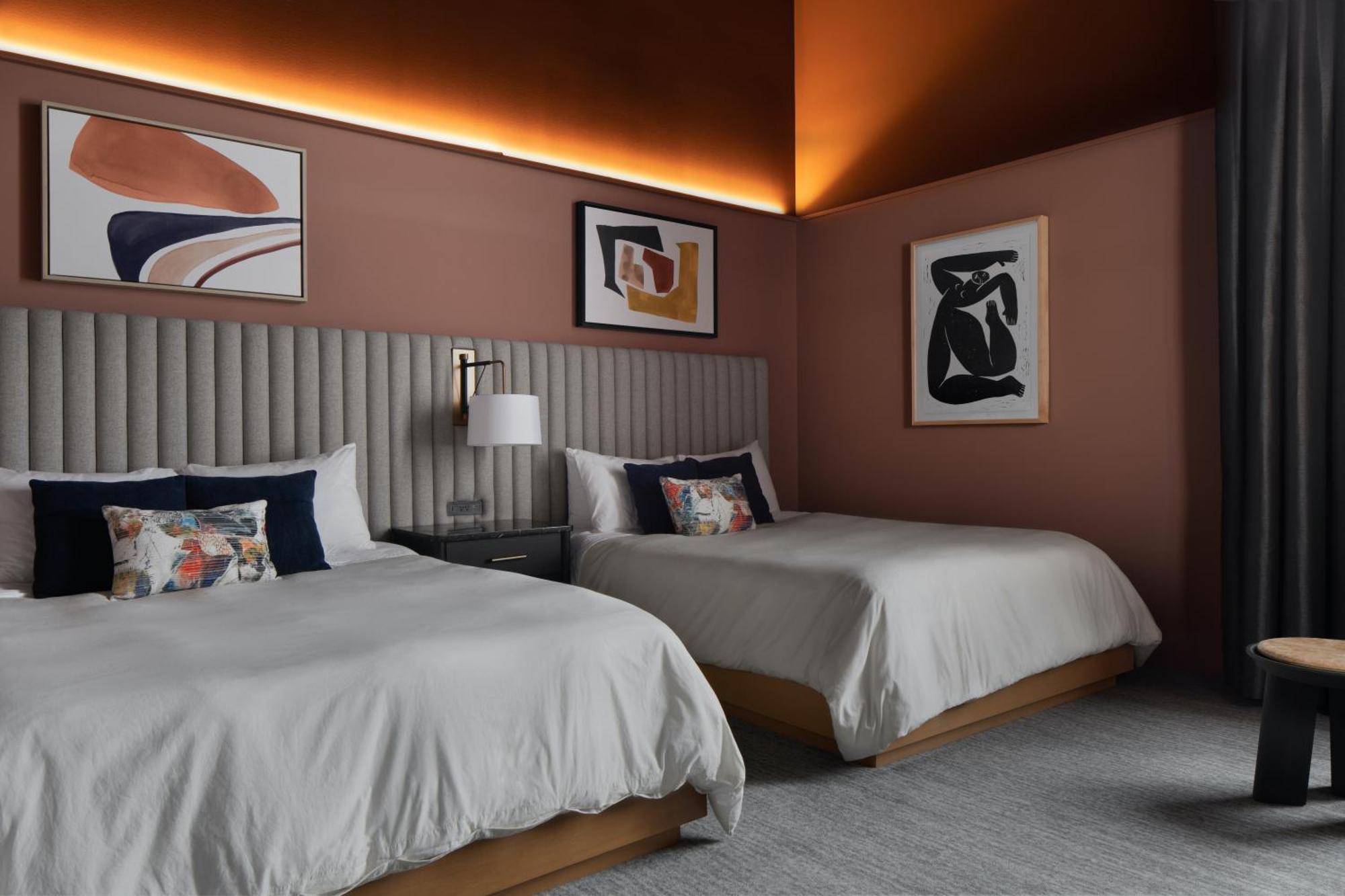 Kinn Downtown Hotel