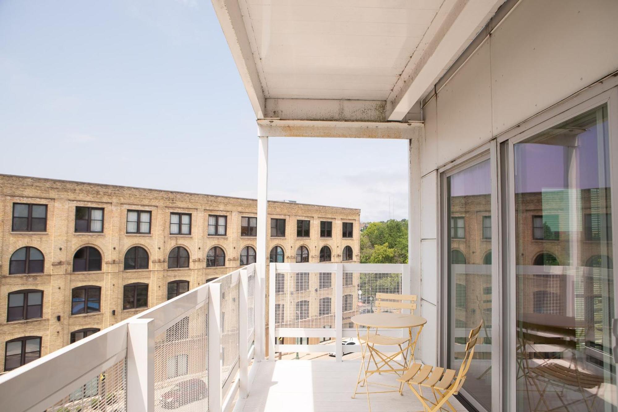 Flexhome East Side 1br R1 - Near Brady St And Fiserv With Balcony Apartment *