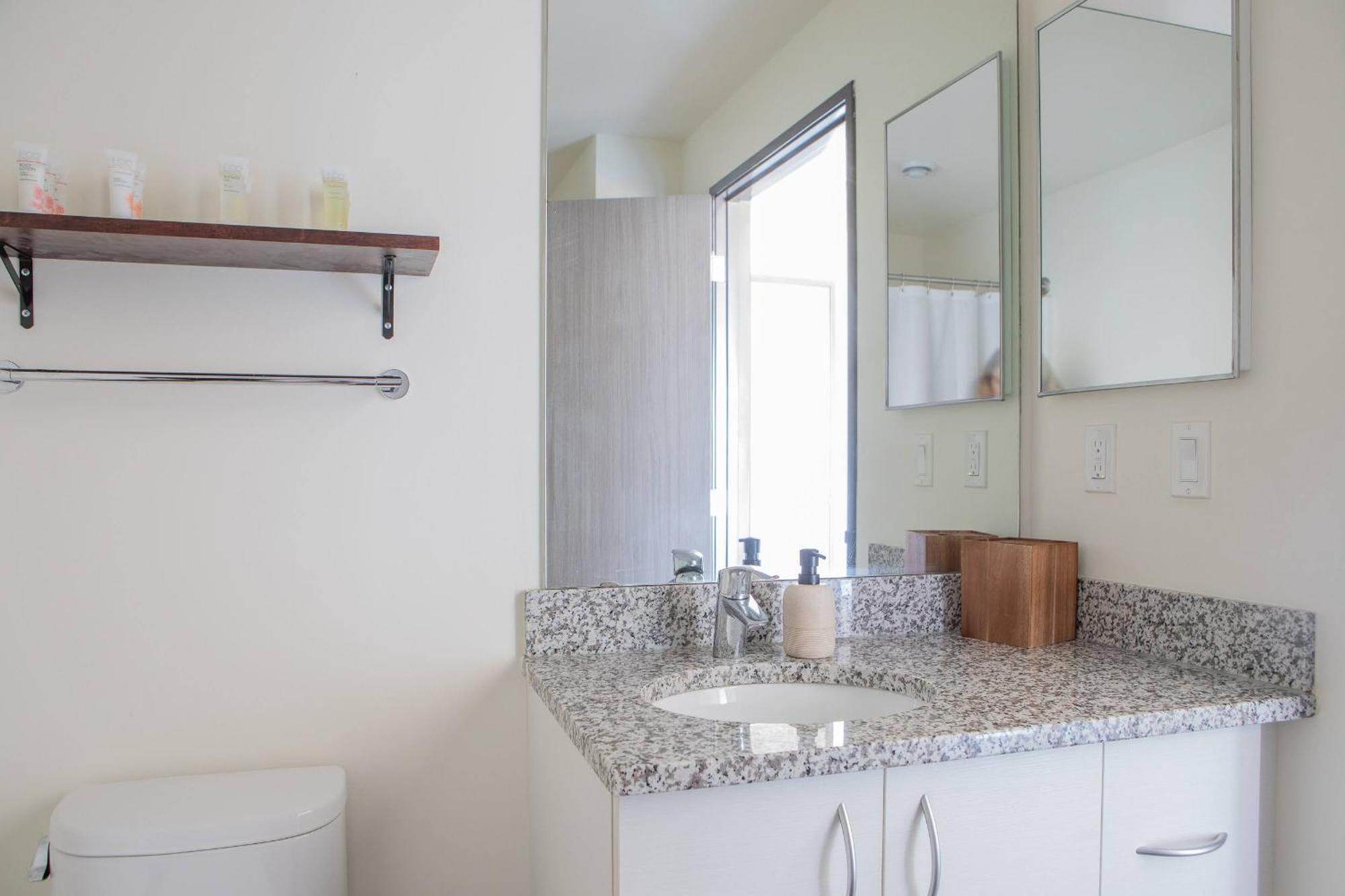 Flexhome East Side Ur2 Apartment *