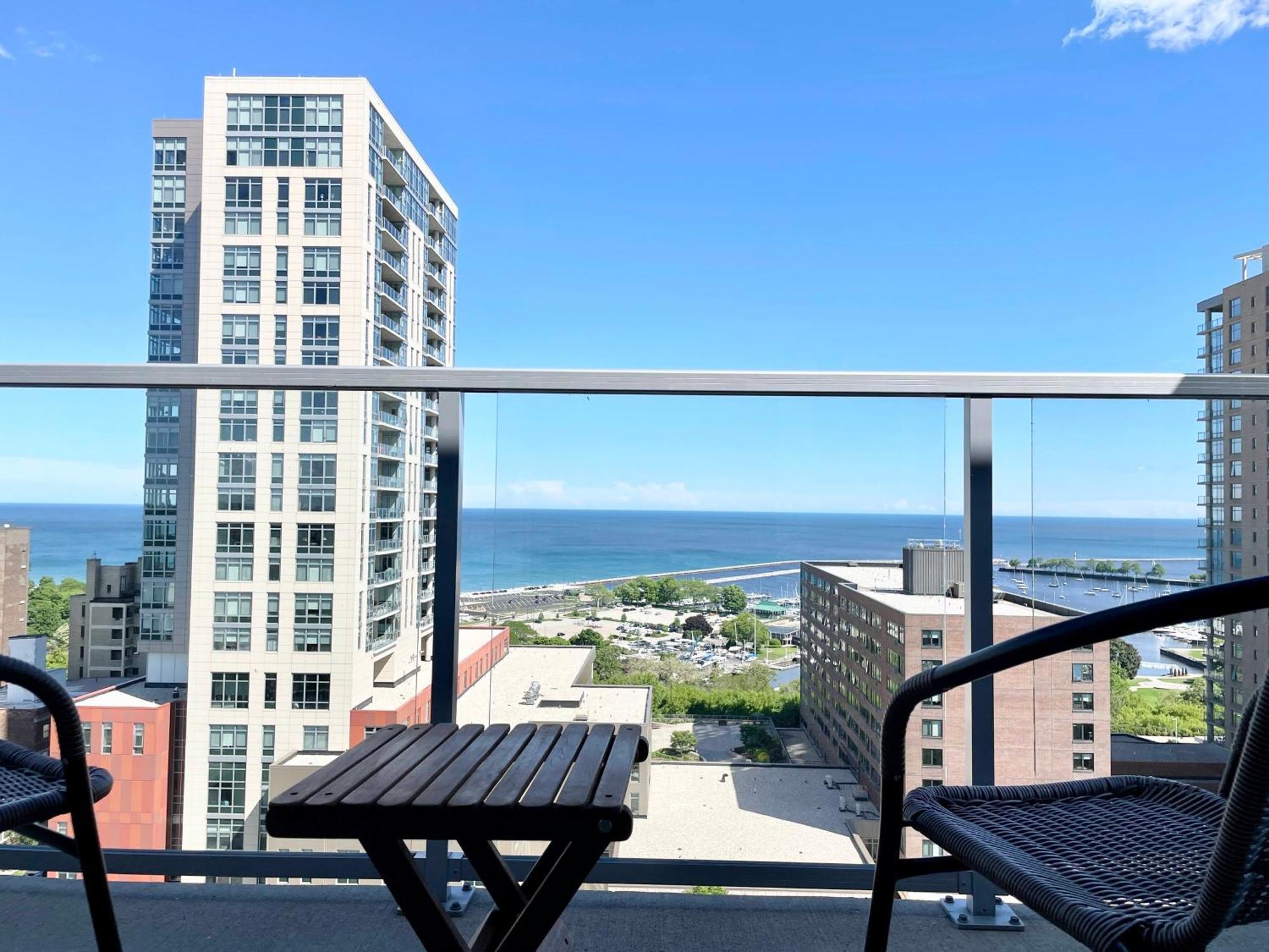 Flexhome East Side Ur4 - Near Brady St With Gym And Balcony Milwaukee