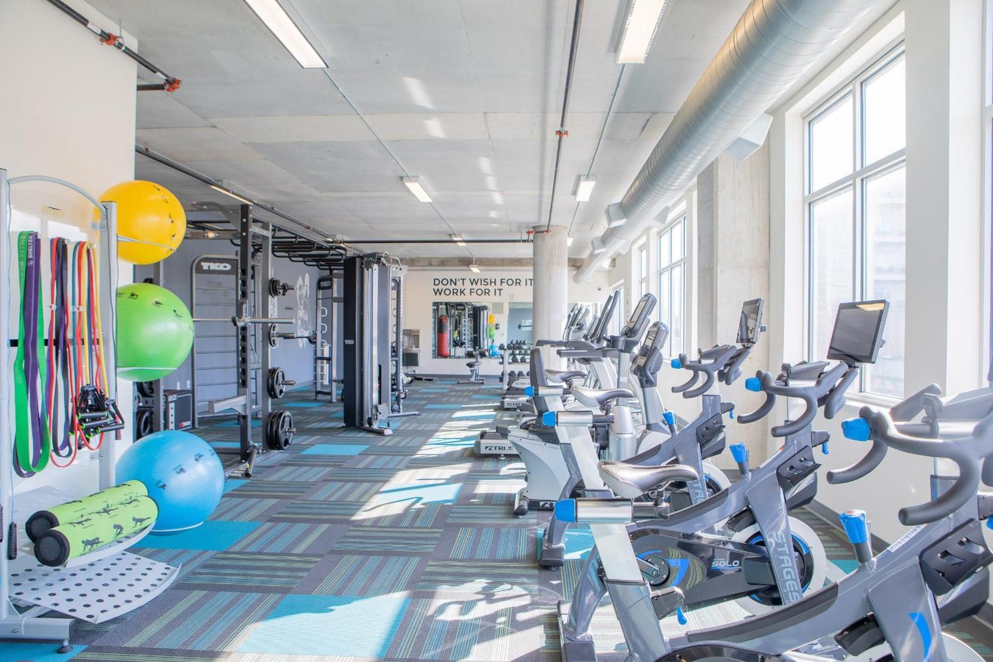 Flexhome East Side Ur4 - Near Brady St With Gym And Balcony Apartment