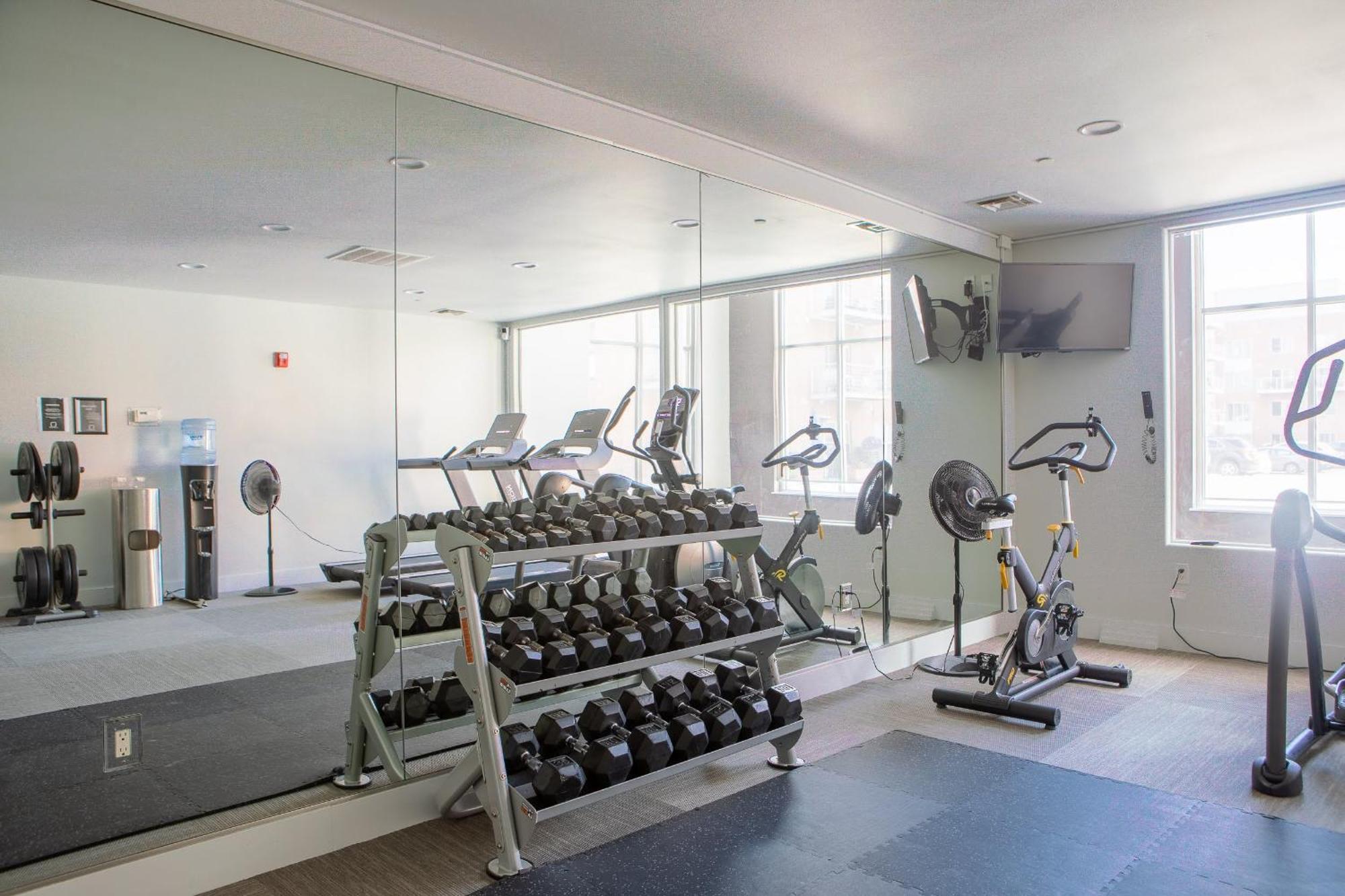 Flexhome Third Ward 1br J2 With Gym And Balcony * Milwaukee