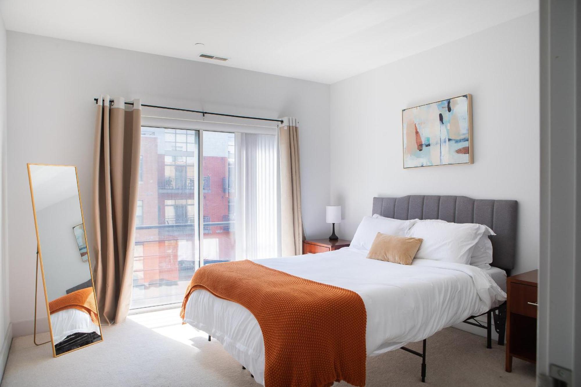 Flexhome Third Ward 1br J2 With Gym And Balcony *