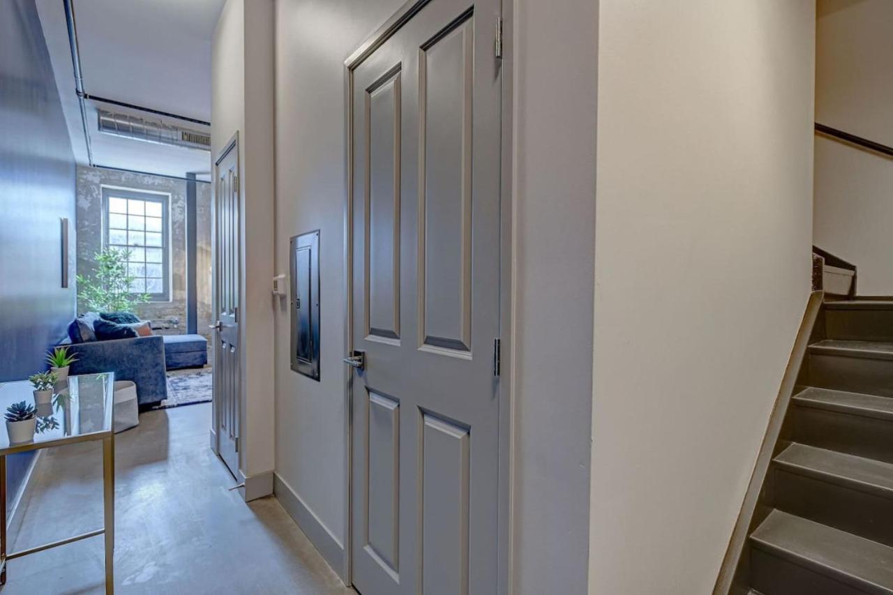 Apartment Elegant 2bd Near Historic Pabst Brewery - Fiserv *