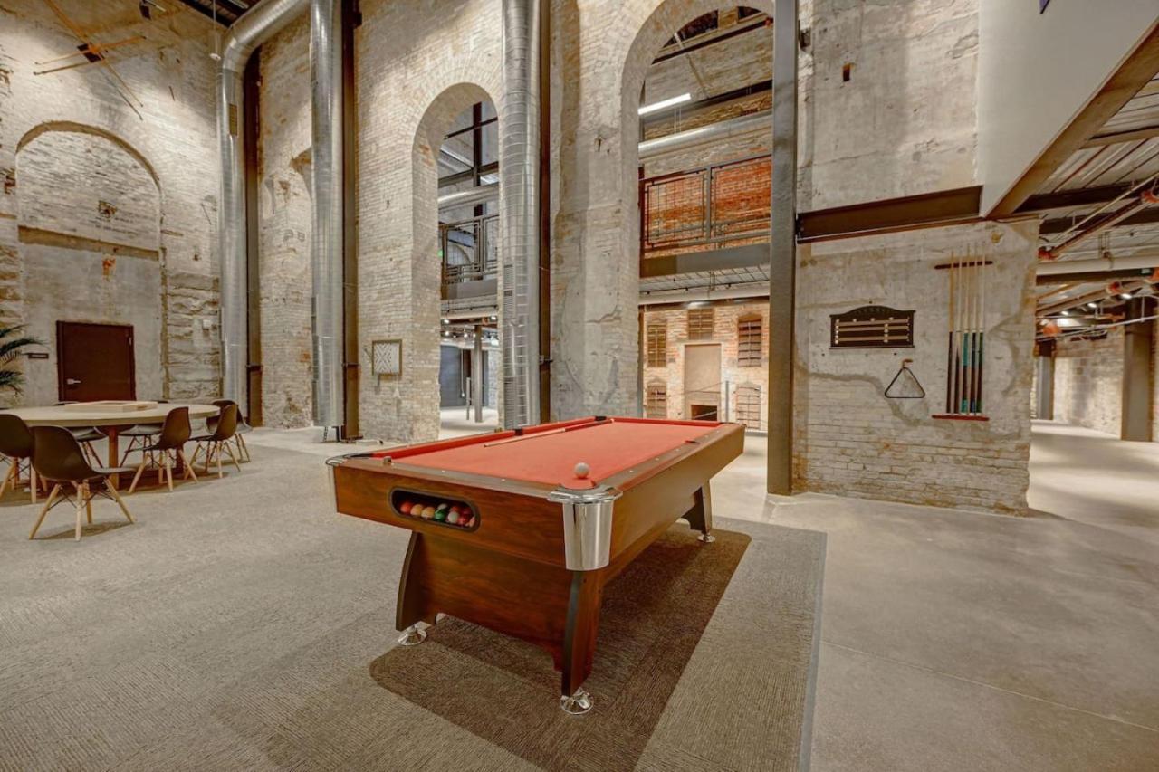 Elegant 2bd Near Historic Pabst Brewery - Fiserv * Milwaukee