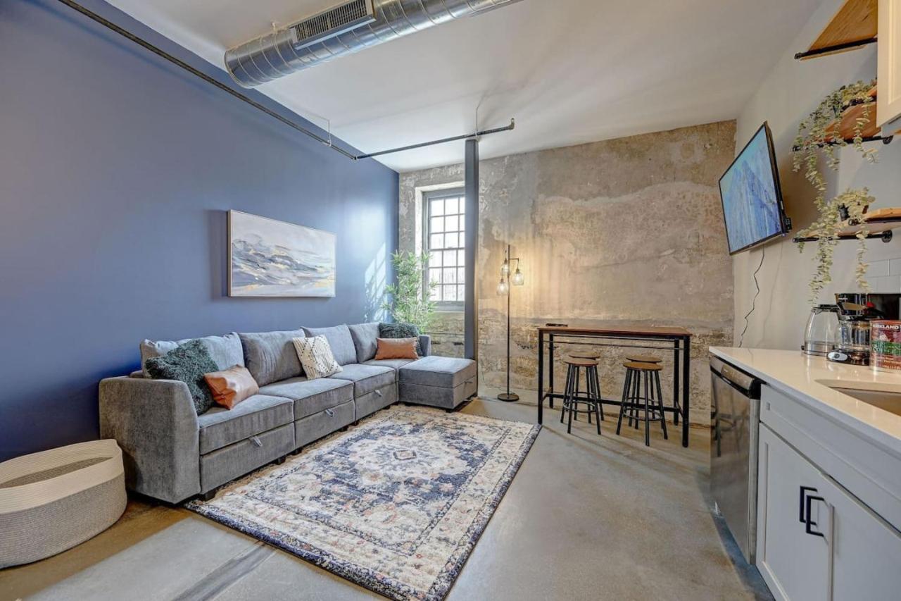 Elegant 2bd Near Historic Pabst Brewery - Fiserv *