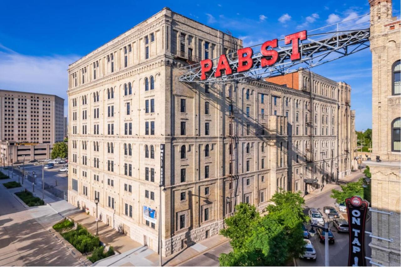Stunning 1bd Near Historic Pabst Brewery - Fiserv * Milwaukee