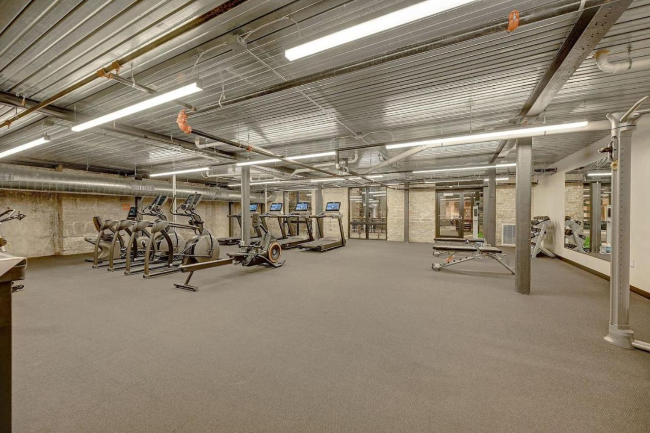 Apartment Stunning 1bd Near Historic Pabst Brewery - Fiserv Milwaukee