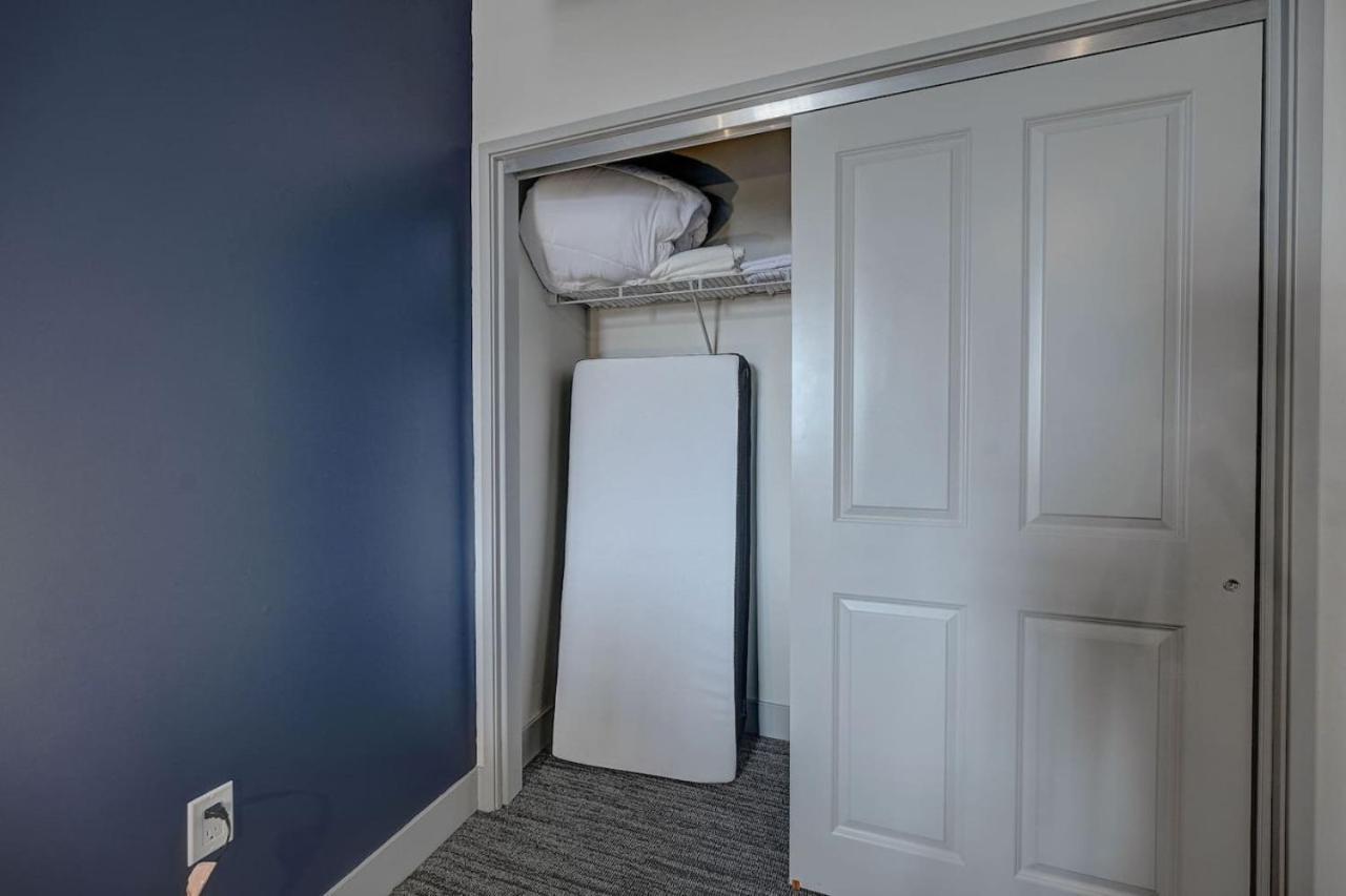 Apartment Stunning 1bd Near Historic Pabst Brewery - Fiserv *