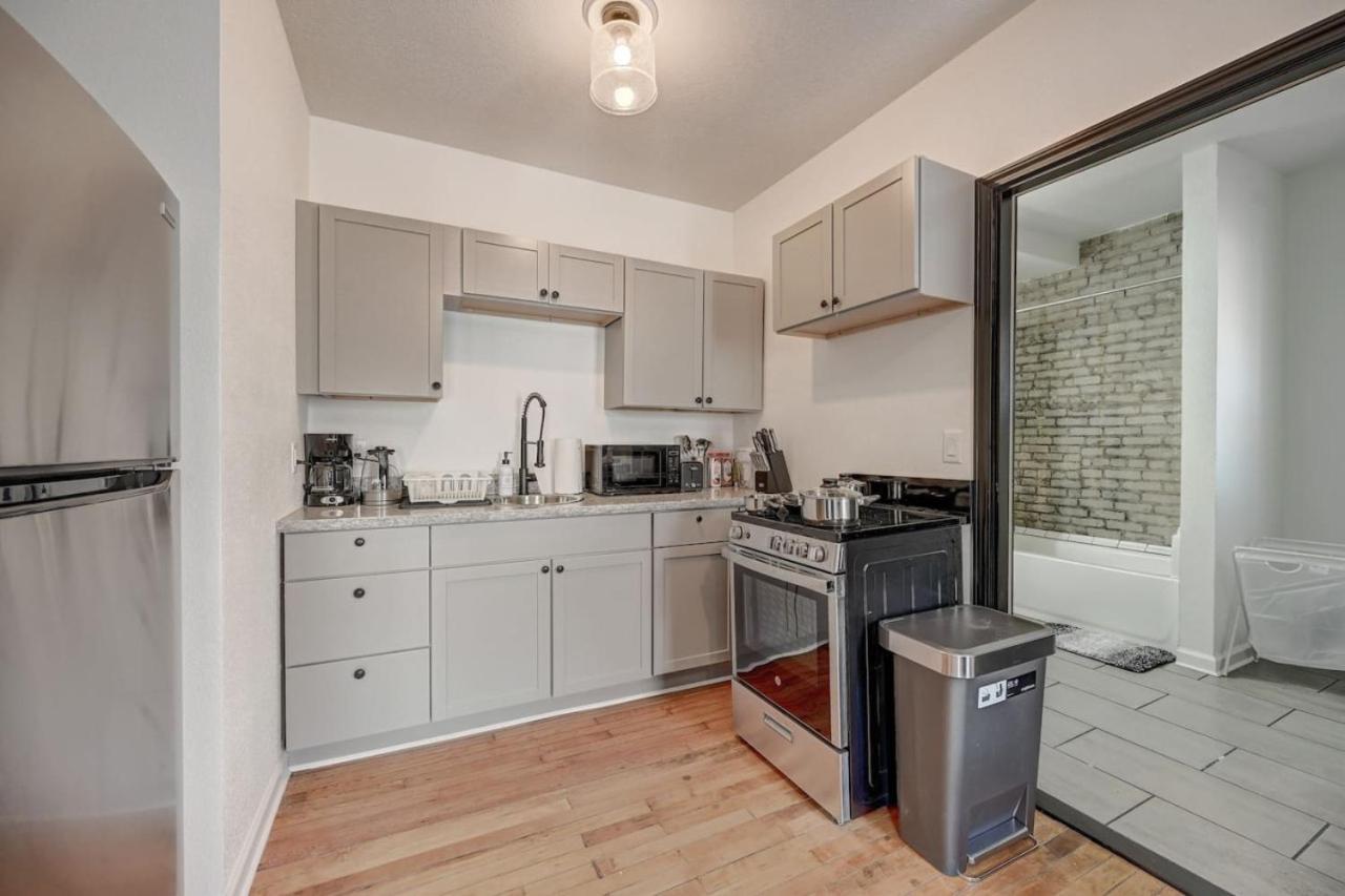 Apartment Modern Mckinley - Brady St Lower East