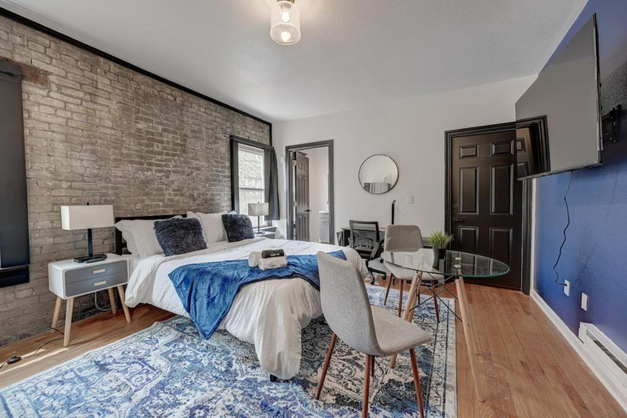 Amazing Mckinley - Brady St Lowr East * Milwaukee
