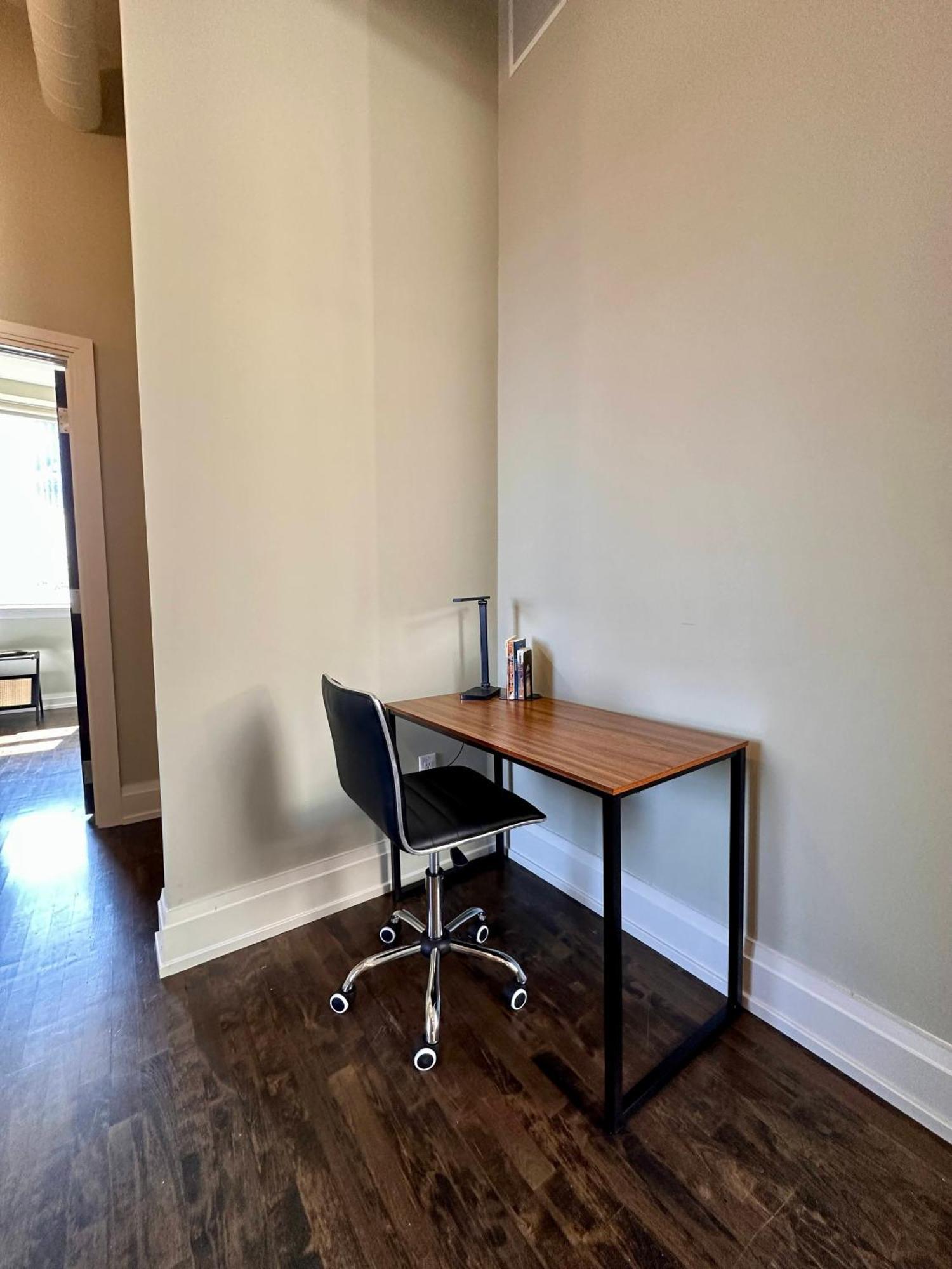 Downtown Luxury 2br Penthouse Apartment Milwaukee