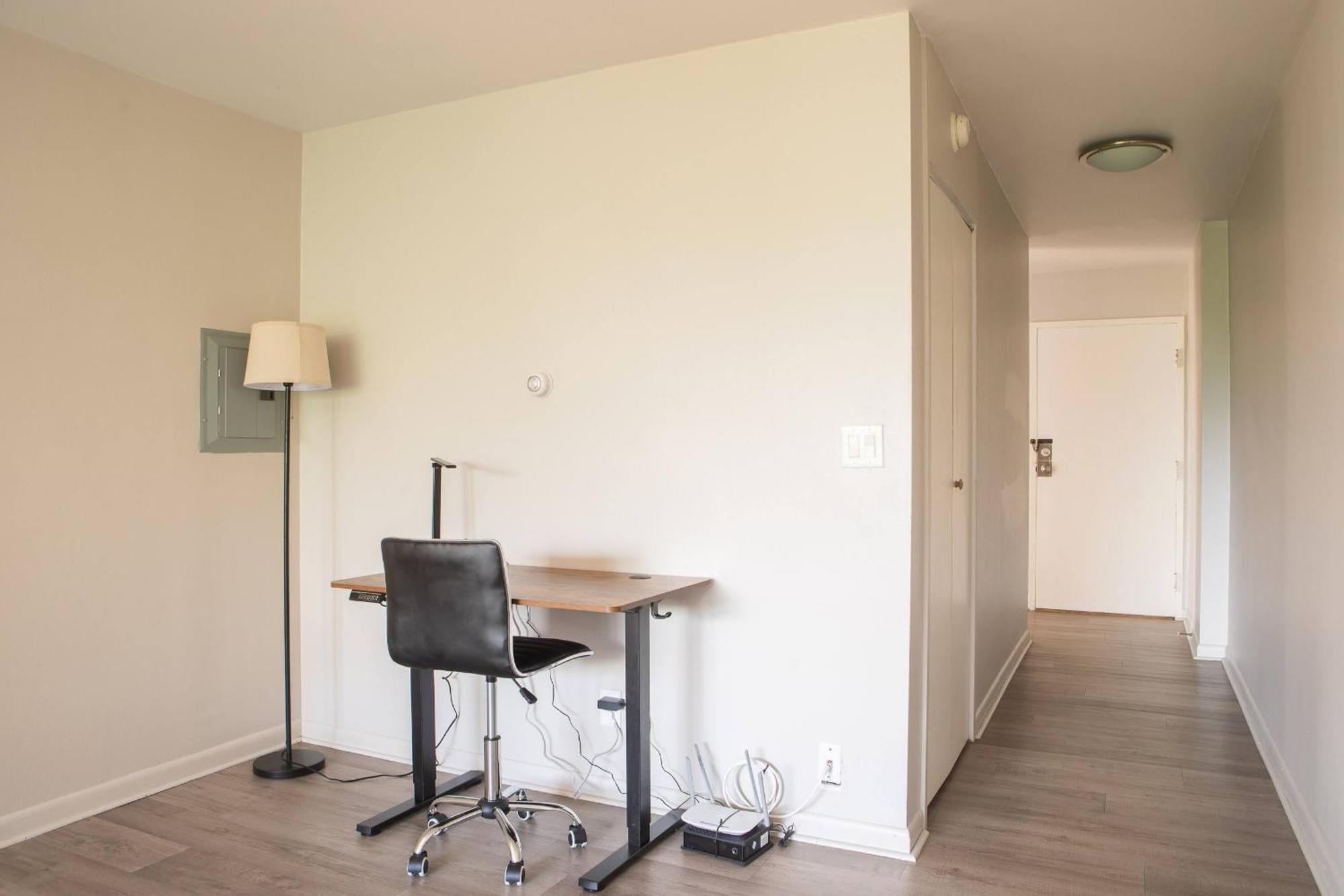 Flexhome East Side 2br C1 - Near Brady St With View Milwaukee