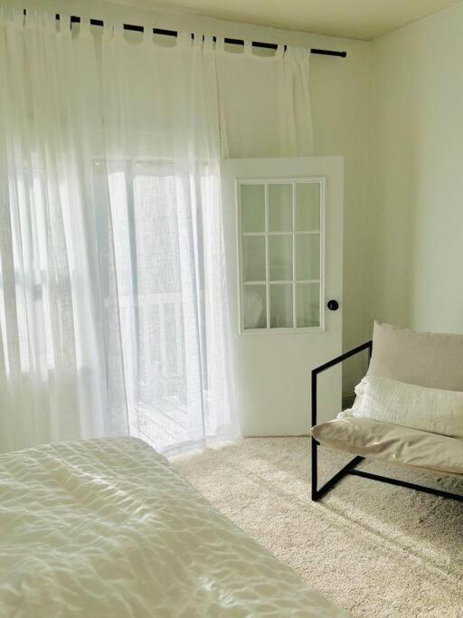 Apartment Charming Spacious Duplex! Milwaukee