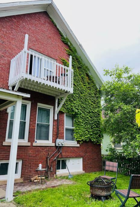 Charming Spacious Duplex! *