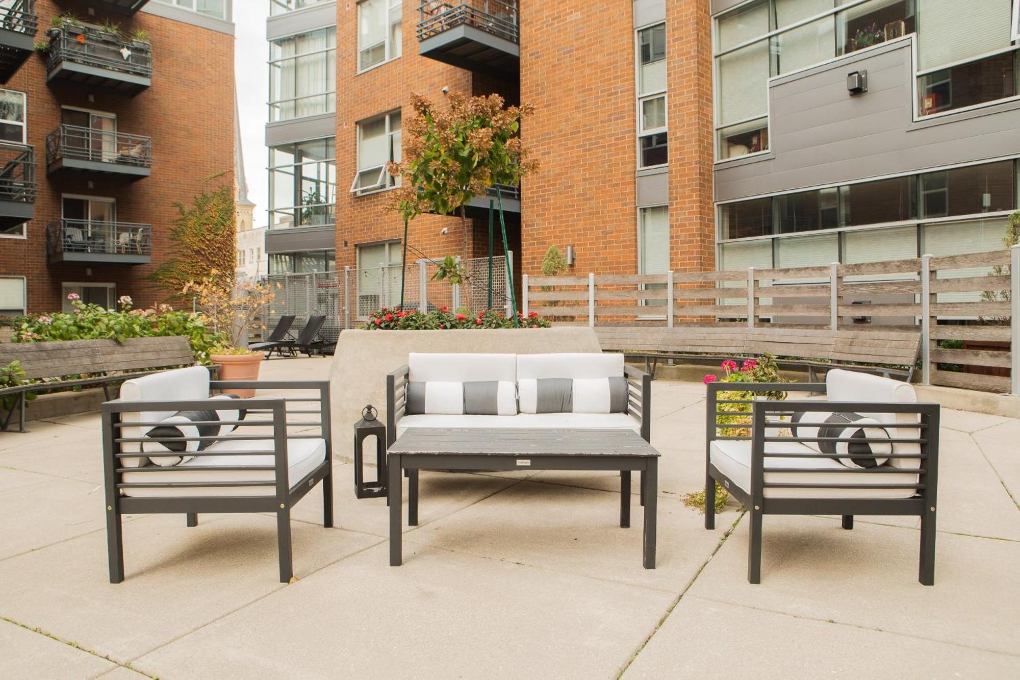 Apartment Flexhome East Side 2Br Cg2 - With Gym, Balcony, And Lakefront View Milwaukee