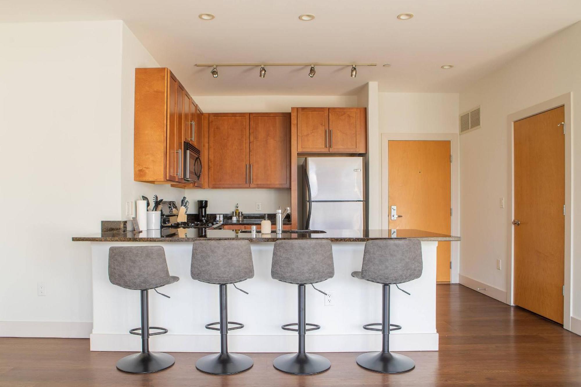 Flexhome East Side 2Br Cg2 - With Gym, Balcony, And Lakefront View Milwaukee