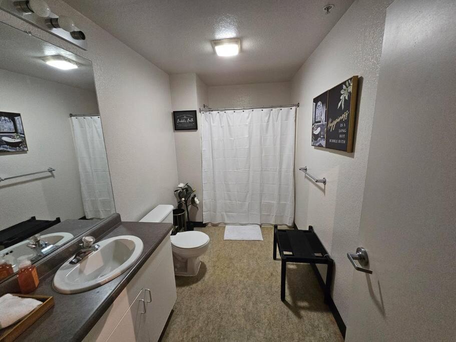 Cozy On The River! Apartment