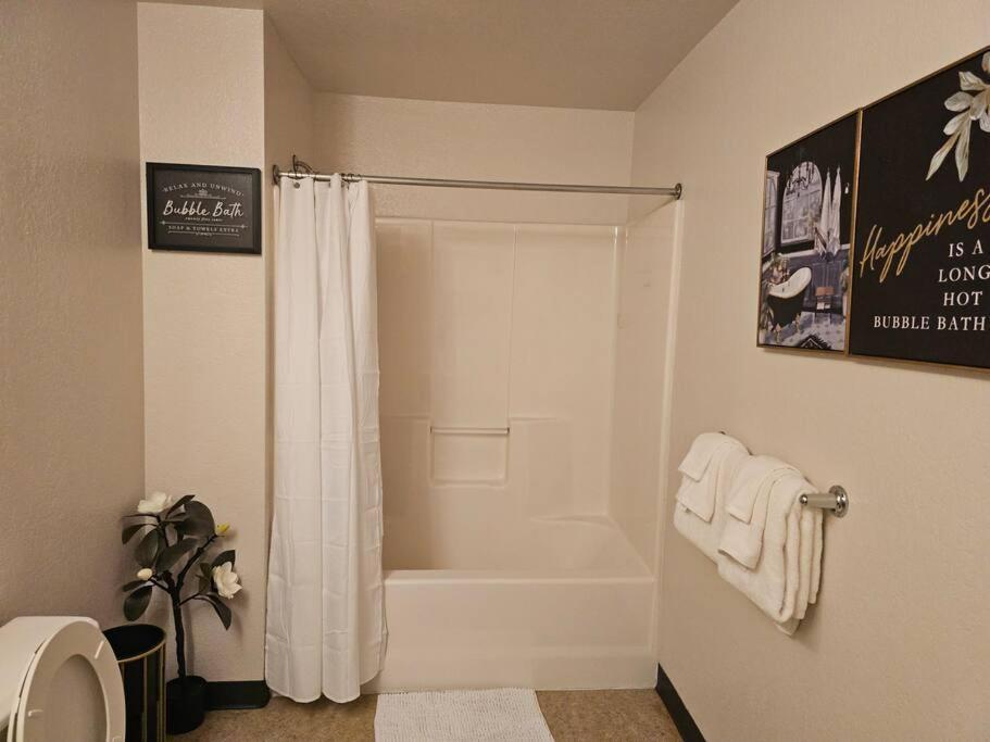 Cozy On The River! Apartment Milwaukee