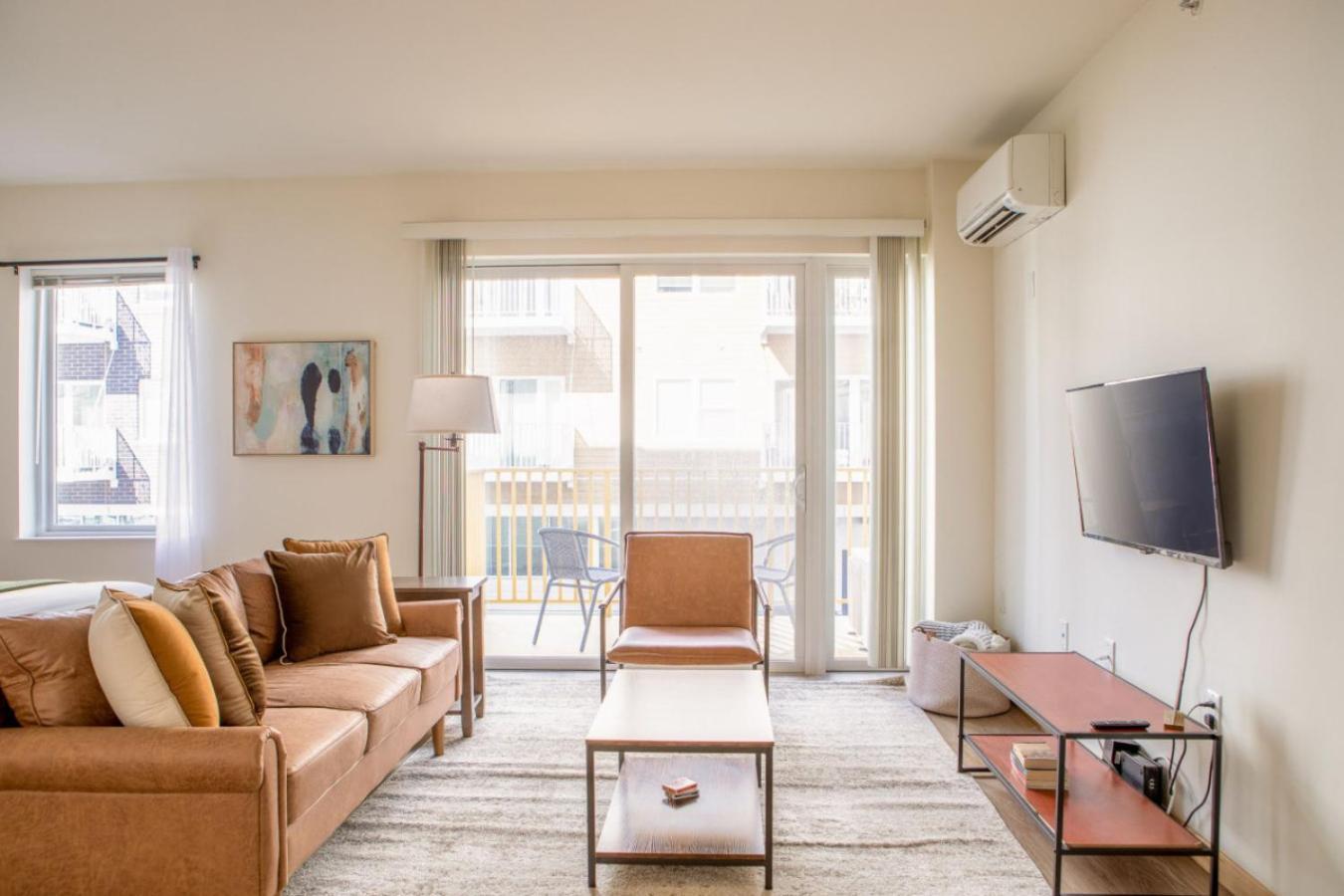 Flexhome Walkers Point T1 With Gym And Balcony Apartment *
