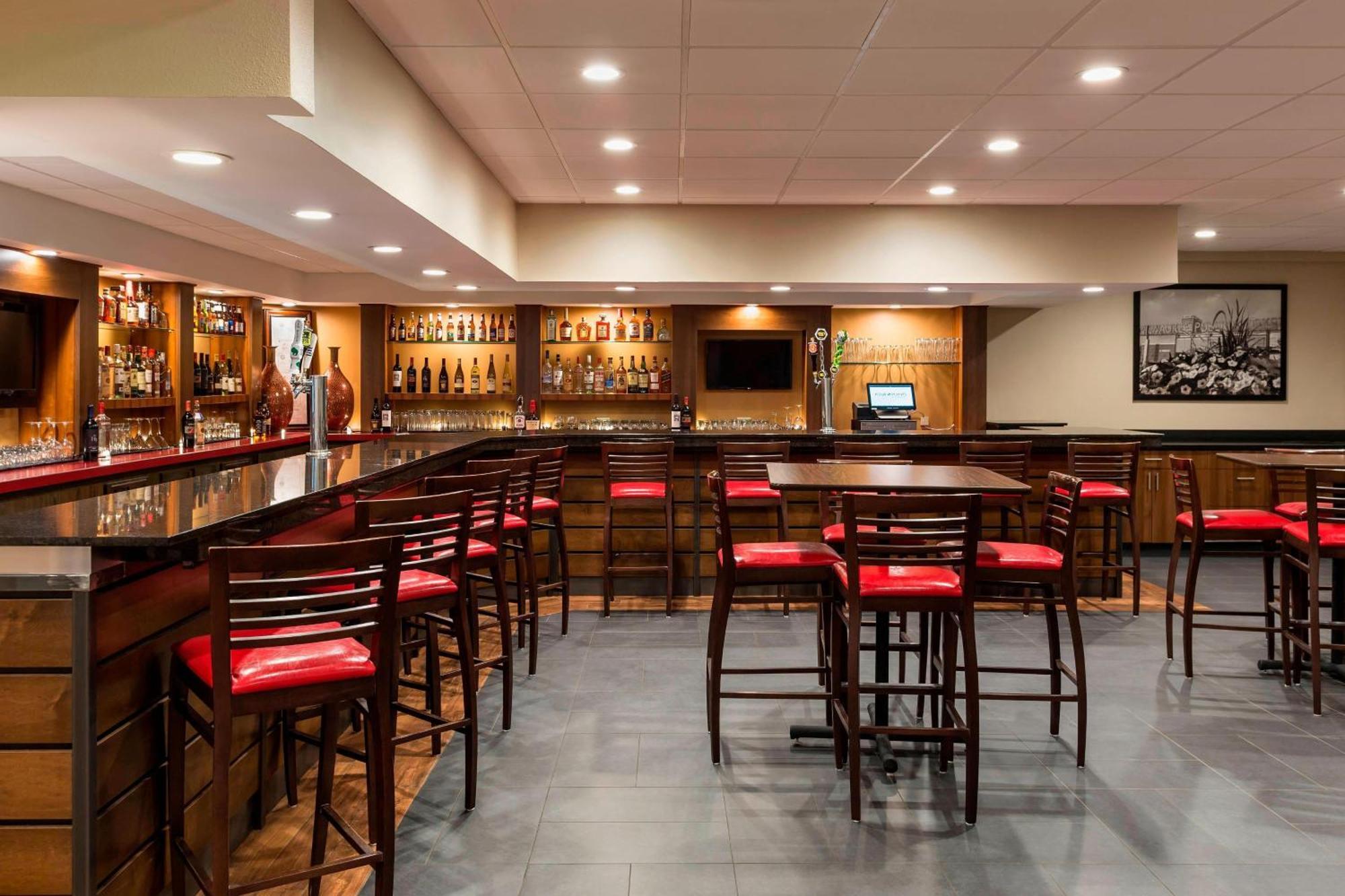 Hotel Four Points By Sheraton Airport