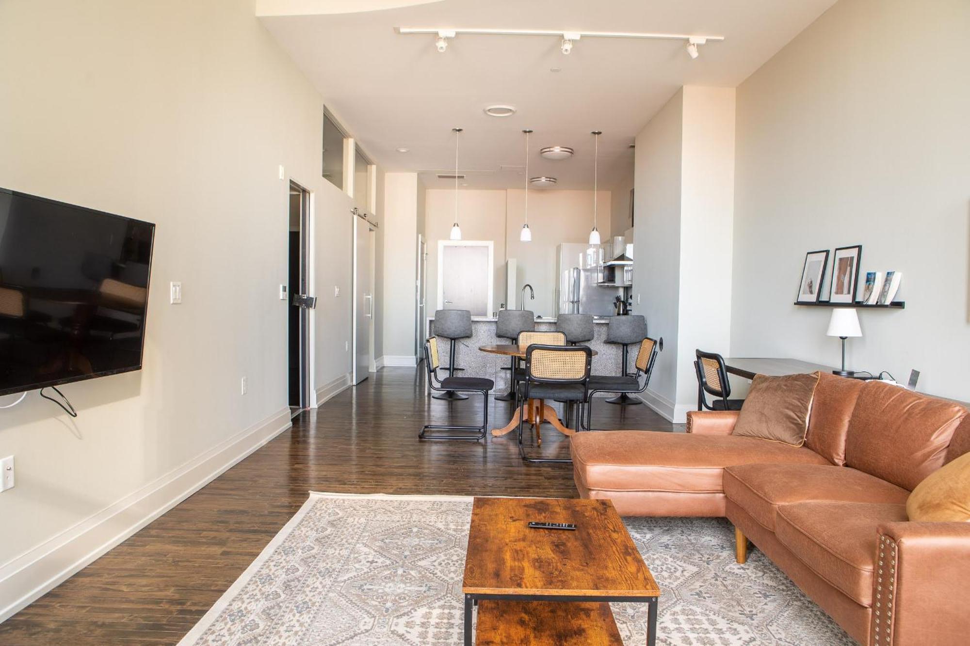 Flexhome East Town 2br Mf6 Apartment