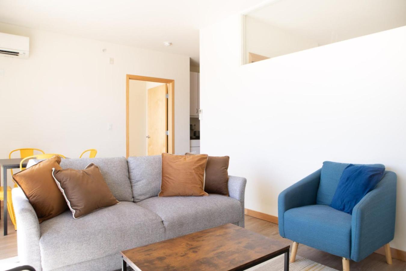 Apartment Flexhome Walkers Point 2br T5 With Gym And Balcony Milwaukee