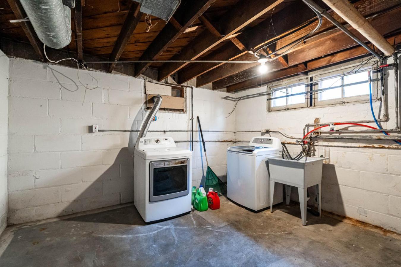 Charming 6br In Milwaukees Historic District Holiday home Milwaukee