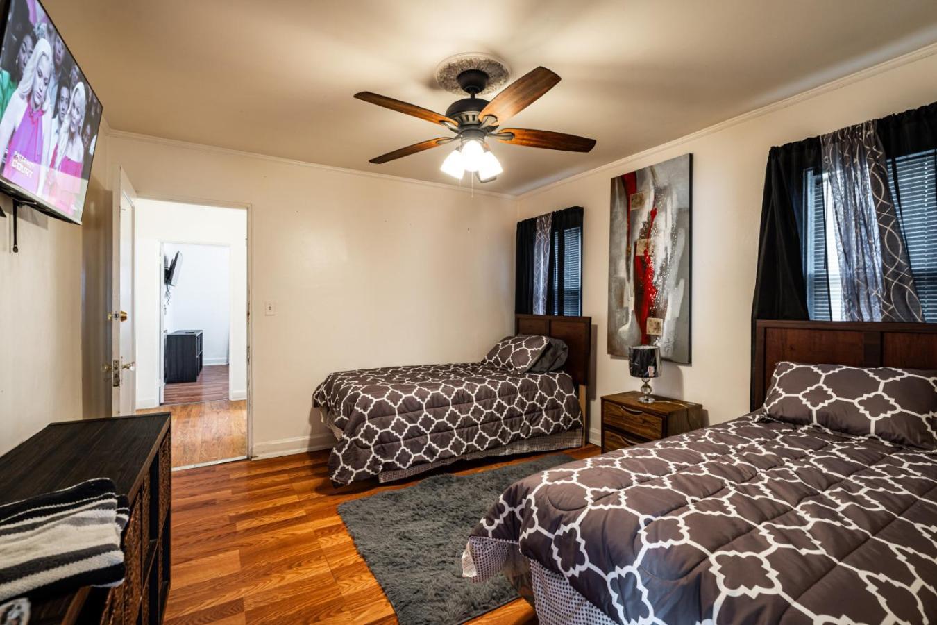 Holiday home Charming 6br In Milwaukees Historic District Milwaukee