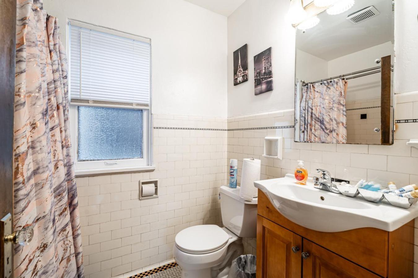 Charming 6br In Milwaukees Historic District Holiday home Milwaukee