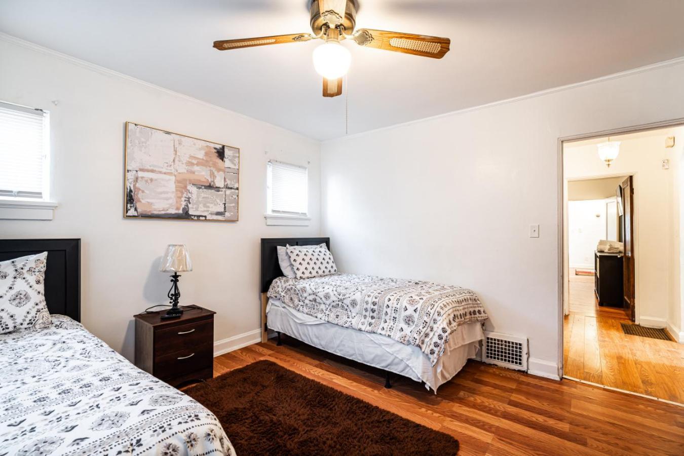 Charming 6br In Milwaukees Historic District *