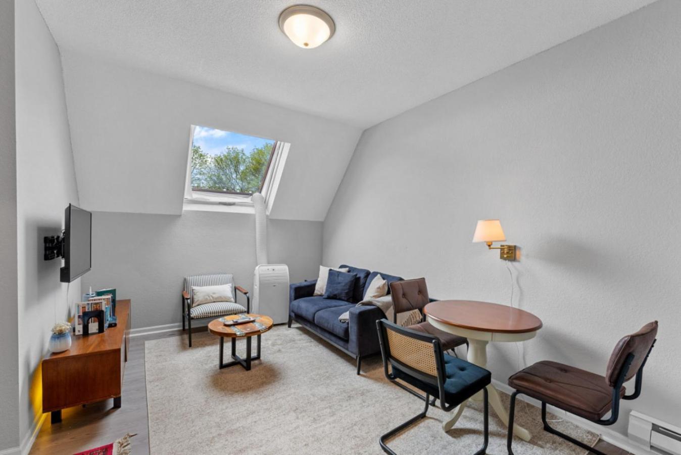 Apartment Flexhome Marquette Vintage 1br Mp2 Milwaukee