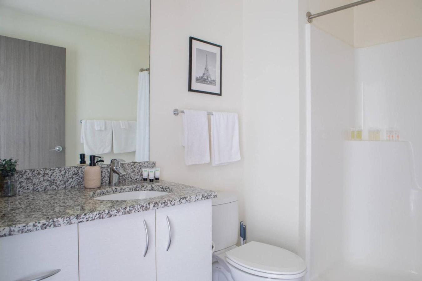 Flexhome East Side Ur6 - Near Brady St With Gym And Balcony * Milwaukee