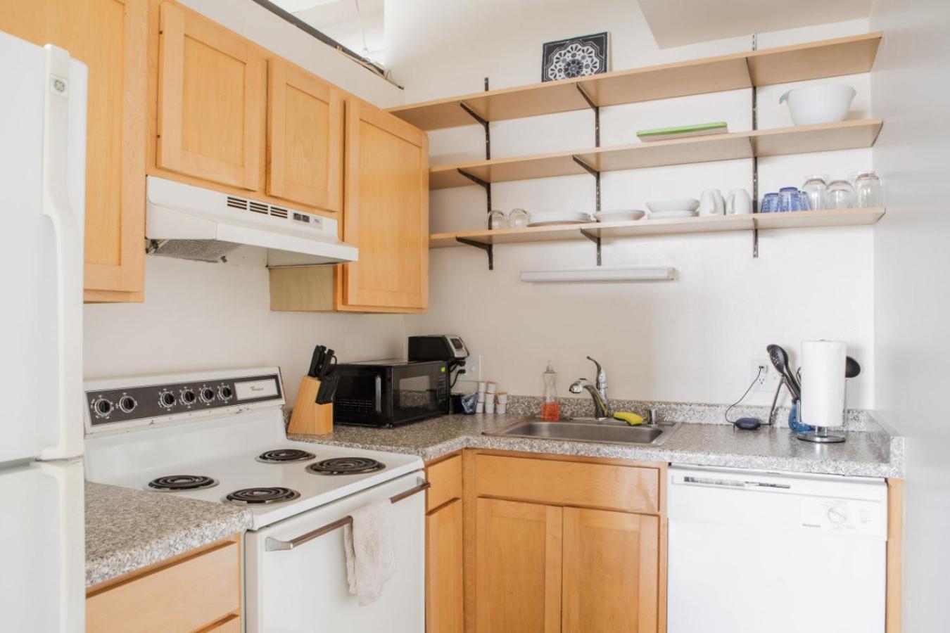 Flexhome Westown 1br Rs2 Near Fiserv And Theater District Apartment Milwaukee