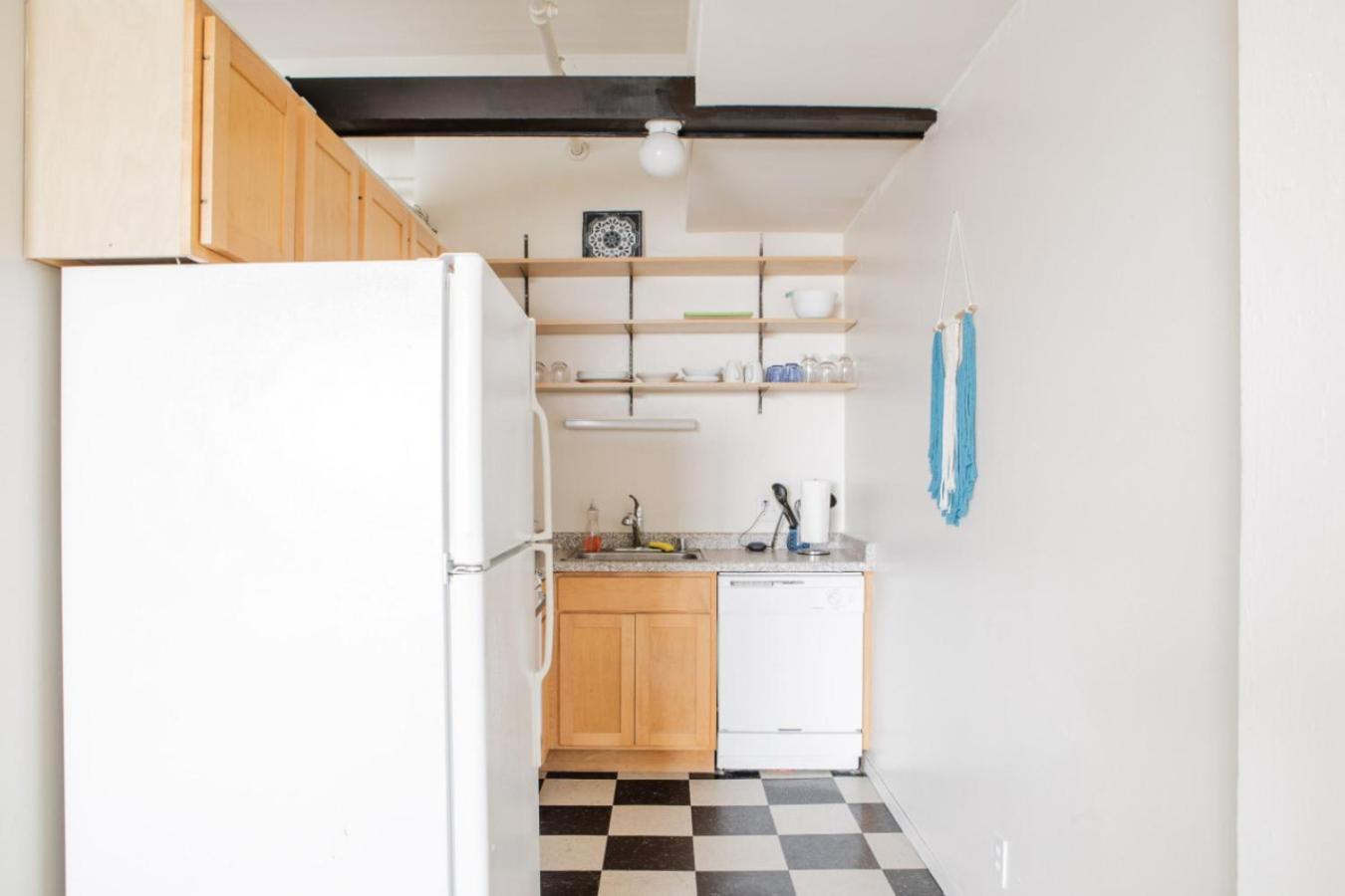 Flexhome Westown 1br Rs2 Near Fiserv And Theater District Apartment
