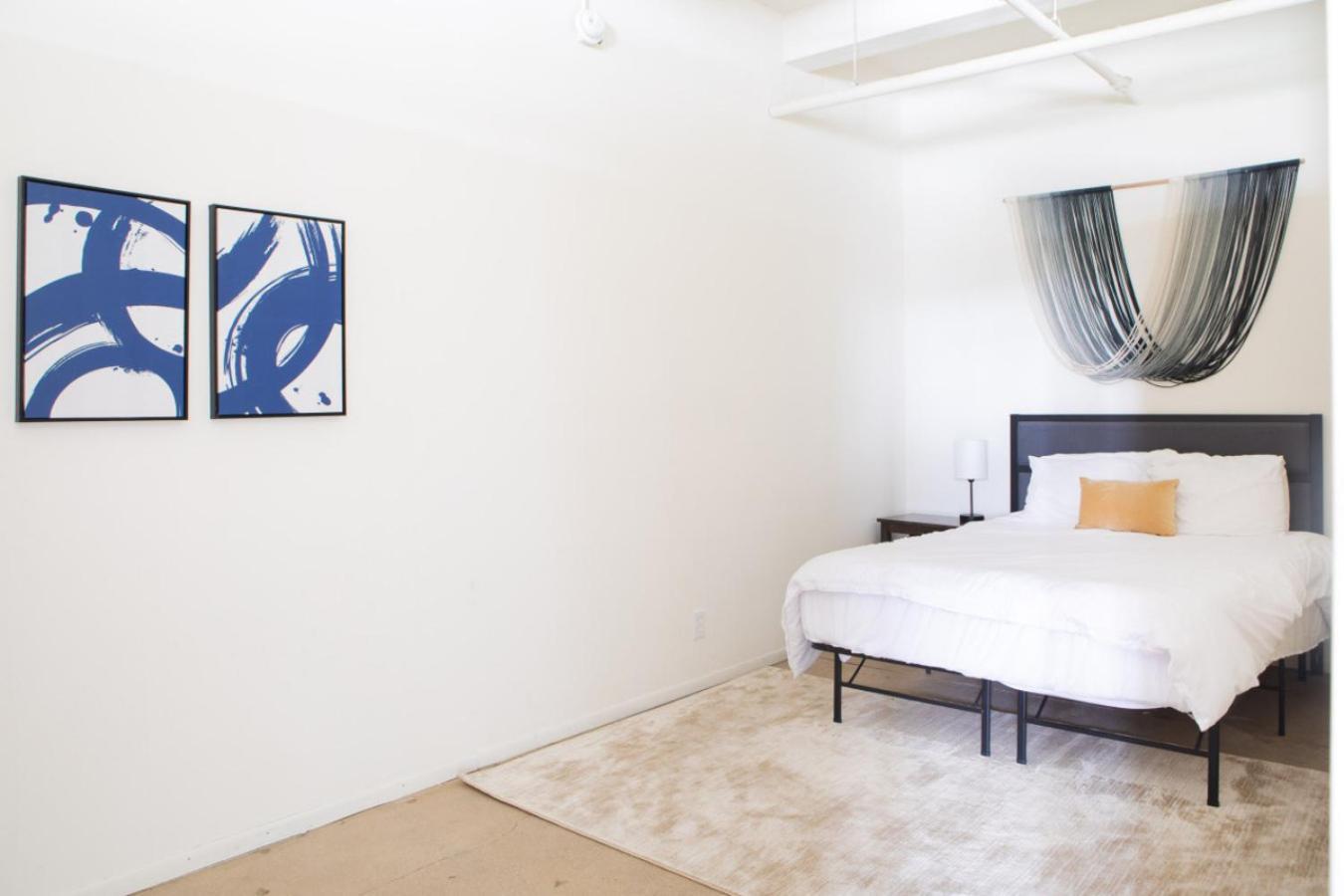 Flexhome Westown 1br Rs2 Near Fiserv And Theater District * Milwaukee